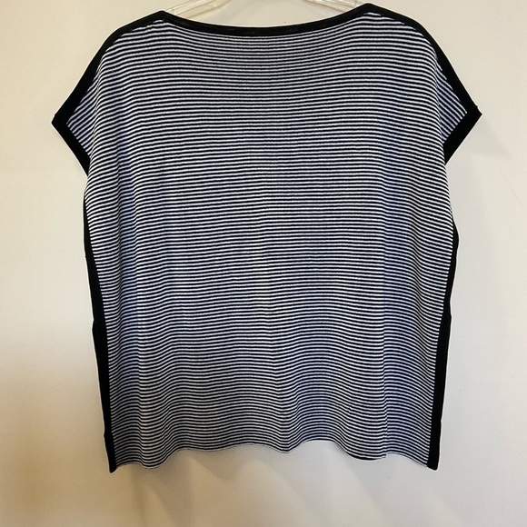 Eileen Fisher Bateau Neck Black & White Striped Box Top Size L/XL - Picture 5 of 9